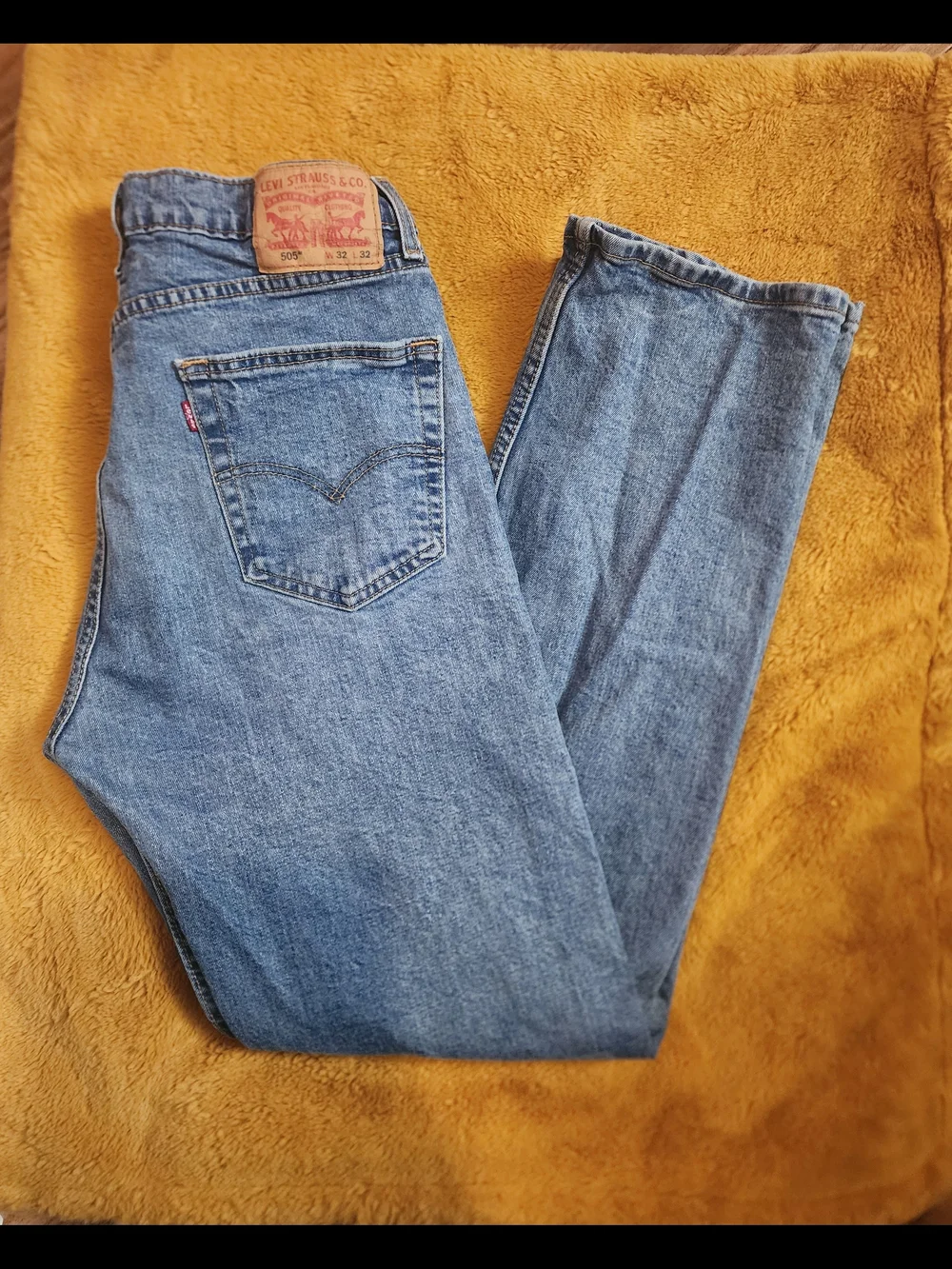 Vintage 502 Levi's Men’s Classic Blue Denim Jeans 32x32